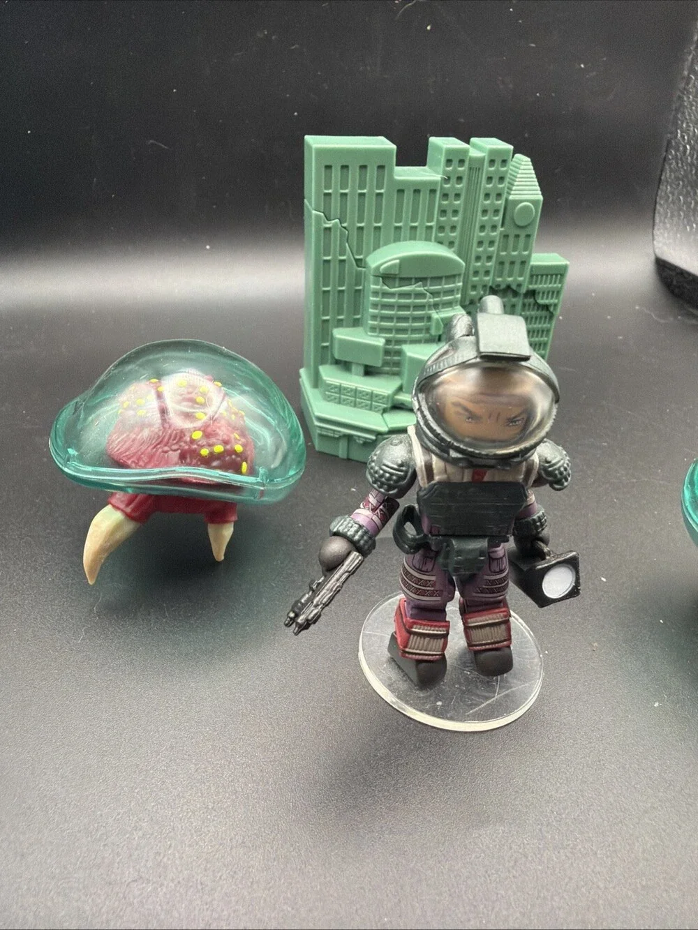 Alien Kane Engineer Space Jockey Set